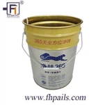 5 gallonových chemických nádob